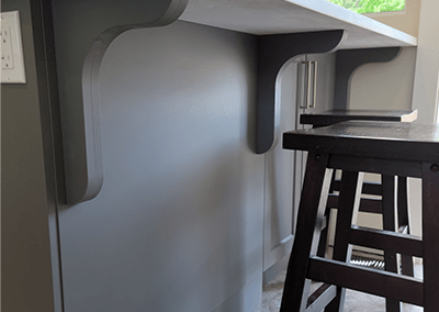 Chairs-under-the-bar